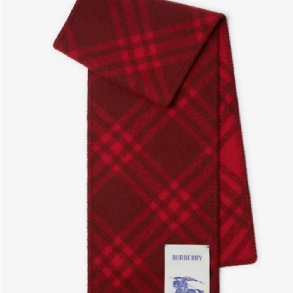 NWT- Burberry Equestrian Check Wool Scarf for Date Night